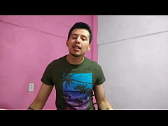  - Soy Albañil casado con mujer y me fornico con mi vergota morena a hombres en la obra del trabajo . Relato sexual