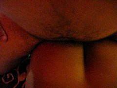  - ME TIENEN BIEN ENSARTADO ORDEÑANDO EL PITO CON EL CULO