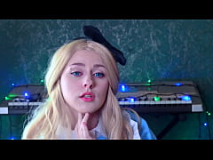  - Alice fucks her pussy with Rabbit's carrot in Wonderland - SpookyBoogie Cosplay