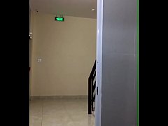  - Anh Minh tắm khoe cu