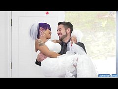  - Ts bride TS Foxxy facesits her husband and gets barebacked