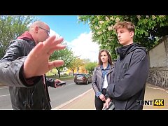  - HUNT4K. Lassie has no money for bus ticket but has perfect sexy body