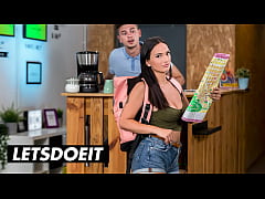  - Claudia Bavel Found The Perfect Cock To Suck And Fuck - HORNY HOSTEL