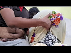  - मुंबई आशु को किसी और ने अकेला मे लेके अच्छे से चोदा