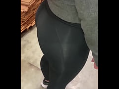  - Mom Fat Booty Vpl Hardware Store