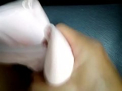  - 20200613不能說的秘密2~同事的粉紅內衣34B不忍了~直接射在上面了~這次射好射滿！！