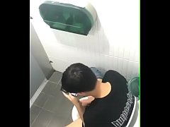  - quay len anh trai thu dam