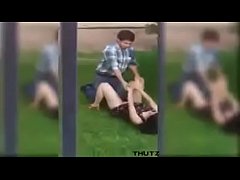  - Universidad Tecnológica El Salvador, Alumnos en la parte de atras