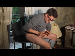  - Hermosa Latina petite cabalga la enorme polla de su fotógrafo con su estrecho coño! Rómpeme todo el culo!