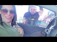  - Olha o que essa cadela fez com o passageiro do uber