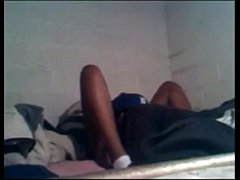  - Magnumthin eating pussy