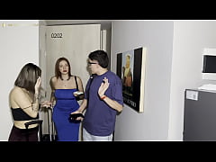  - compartiendo habitacion de hotel con mi madrastra y hermanastra - trio Melanie Caceres & Devil Khloe