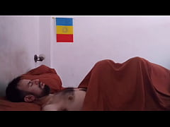  - Despertando a mi macho peludo con una linda mamada, aprovechando su erección matutina.