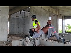  - Liberou Na obra com trabalhador casado