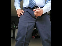  - Maestro caliente se saca la leche