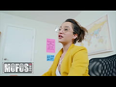  - (Isabella Nice) Hasnt Gotten Laid In Weeks And Needs (Bambinos) Thick Cock Inside Her - Mofos