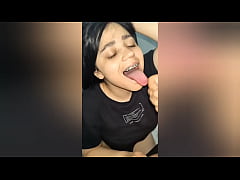  - Con la Nueva Empleada En El Trabajo