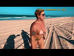  - Fui tomar sol, e nao aguentei de tesao...