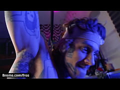  - Nurse (Marco Bianchi) Gets Surprised Excited When He Sees (Bo Sinn) Bandaged Hard Dick - Bromo