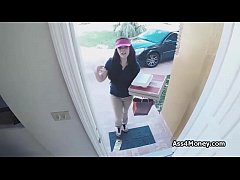  - Pizza delivery girl fucks for cash on video