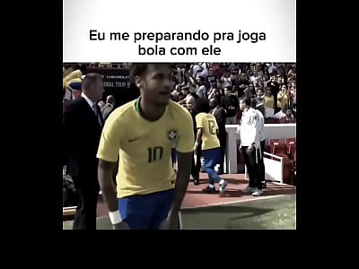 Neymar hurting her father in the bedroom