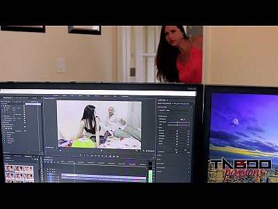 Big Ass Milf Madisin Lee makes Homemade Porn With Freddie Cee