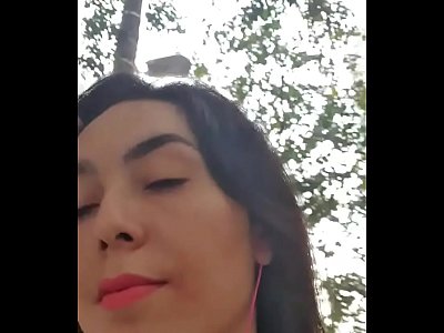 Adventure at the uber.... mimi gets horny strolling down the street asks for an uber and does td with him. bolivianamimi