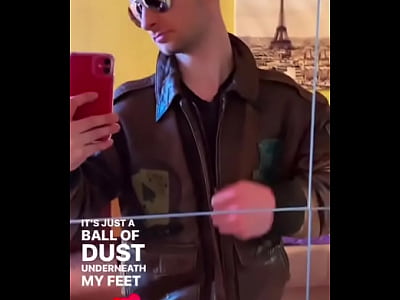 Let me take you back in 80’s #avirex #leather #leatherjacket #gayleather #leathergay #meninlea ...