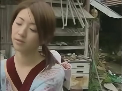 Japanese Young Horny House Wife