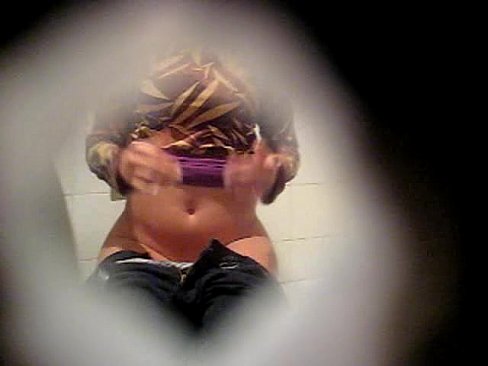 pussy in free porn toilet